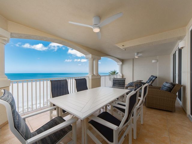 1370 GULF BOULEVARD 402, Clearwater Beach, FL 33767