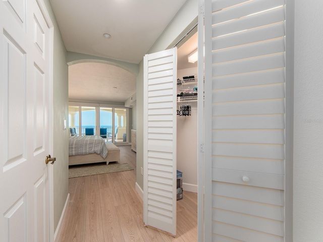 1370 GULF BOULEVARD 402, Clearwater Beach, FL 33767