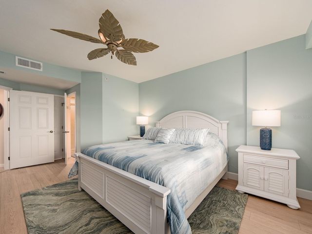 1370 GULF BOULEVARD 402, Clearwater Beach, FL 33767