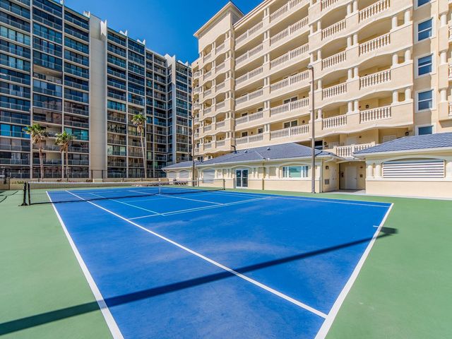 1370 GULF BOULEVARD 402, Clearwater Beach, FL 33767