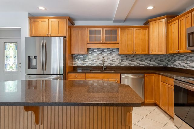 8026 Savannah Lane, Ooltewah, TN 37363