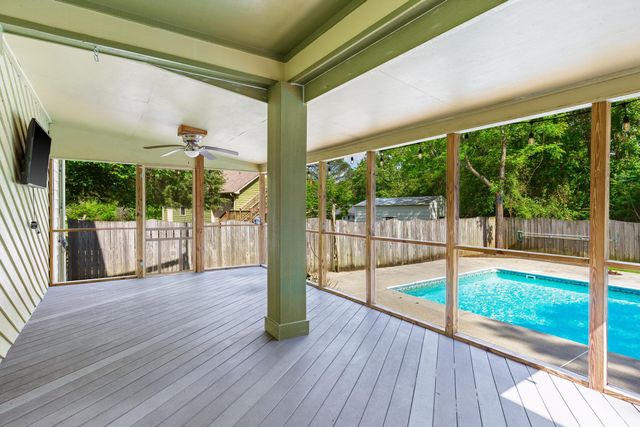 8026 Savannah Lane, Ooltewah, TN 37363