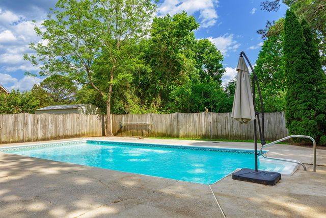 8026 Savannah Lane, Ooltewah, TN 37363