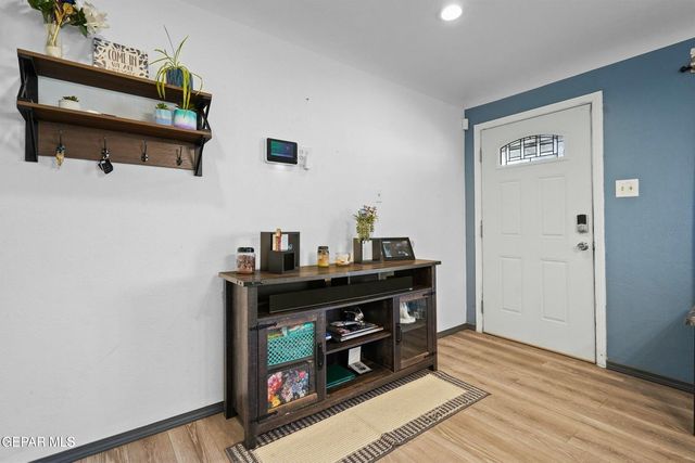 4728 SIERRA MADRE Drive, El Paso, TX 79904