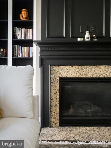 3310 THEODORE R HAGANS DR NE, Washington, DC 20018
