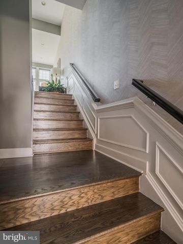 3310 THEODORE R HAGANS DR NE, Washington, DC 20018