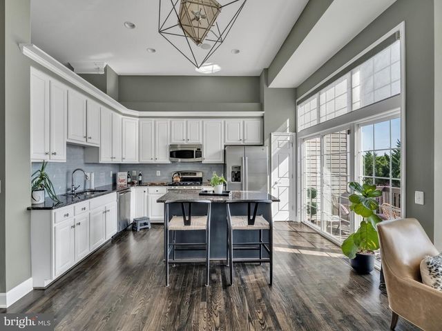 3310 THEODORE R HAGANS DR NE, Washington, DC 20018