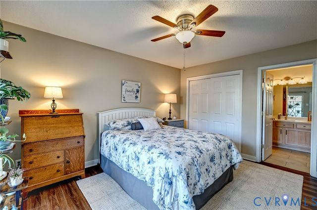 4688 Twin Hickory Lake Dr, Glen Allen, VA 23059