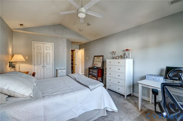 4688 Twin Hickory Lake Dr, Glen Allen, VA 23059