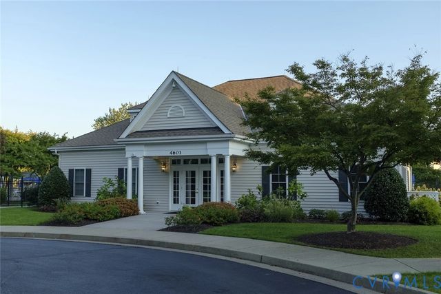 4688 Twin Hickory Lake Dr, Glen Allen, VA 23059