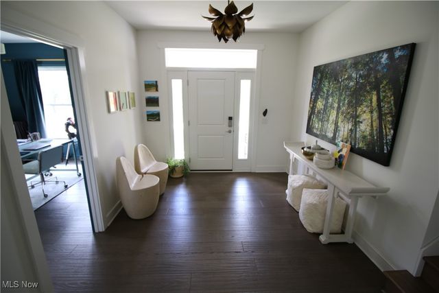 869 Meadow Lane, Wooster, OH 44691