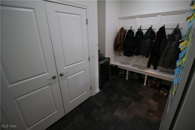 869 Meadow Lane, Wooster, OH 44691