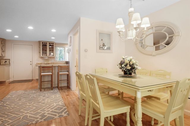 23 Cusack Rd Unit 15, Hampton, NH 03842