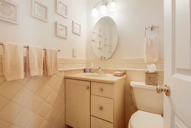 23 Cusack Rd Unit 15, Hampton, NH 03842