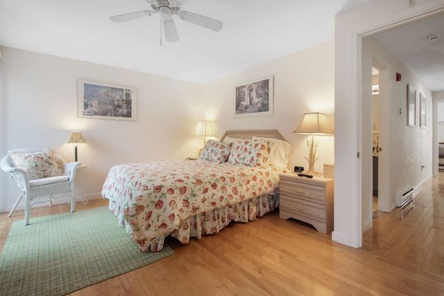 23 Cusack Rd Unit 15, Hampton, NH 03842