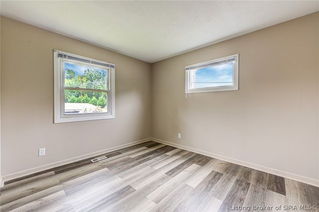 1664 Long Meadow Drive, New Albany, IN 47150
