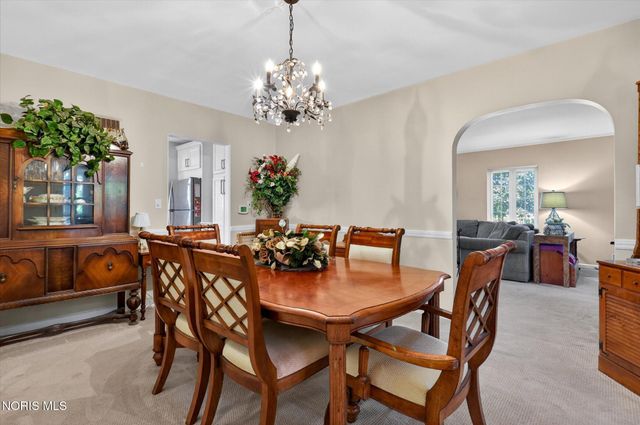 3405 Pelham Road, Ottawa Hills, OH 43606