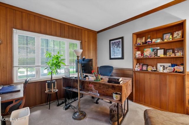 3405 Pelham Road, Ottawa Hills, OH 43606