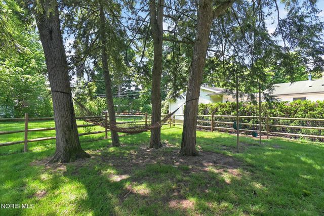 3405 Pelham Road, Ottawa Hills, OH 43606