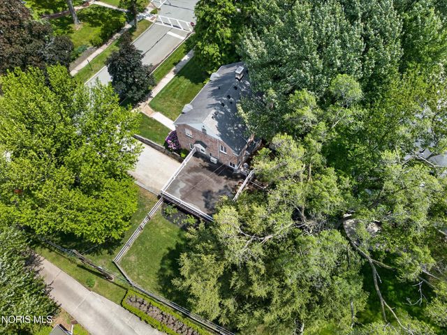 3405 Pelham Road, Ottawa Hills, OH 43606