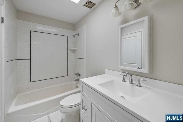 37 1-2 SMITH Street, Waldwick, NJ 07463