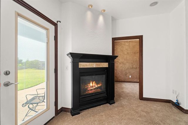 1109 N Edinburrough Way, Mustang, OK 73064