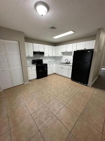 4833 Serafica Drive 4845, Lake Worth, FL 33461