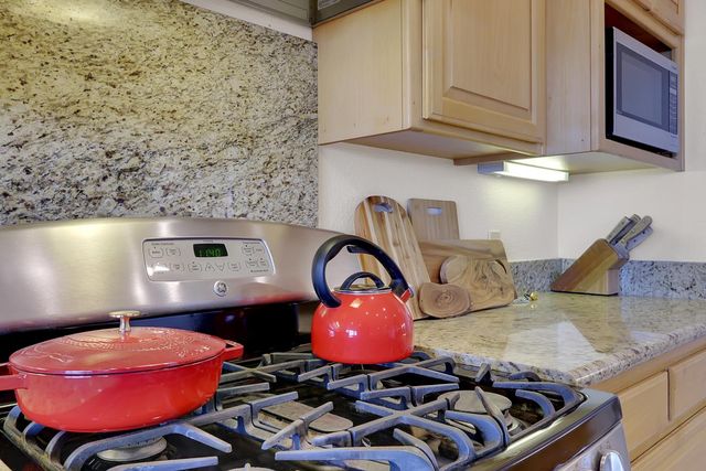 13680 Jessica Way, Browns Valley, CA 95918
