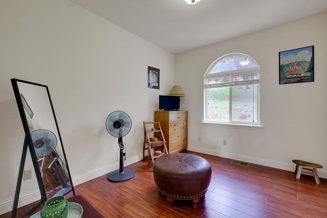 13680 Jessica Way, Browns Valley, CA 95918