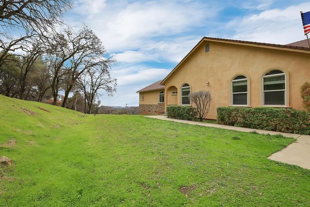 13680 Jessica Way, Browns Valley, CA 95918