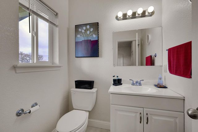 13680 Jessica Way, Browns Valley, CA 95918