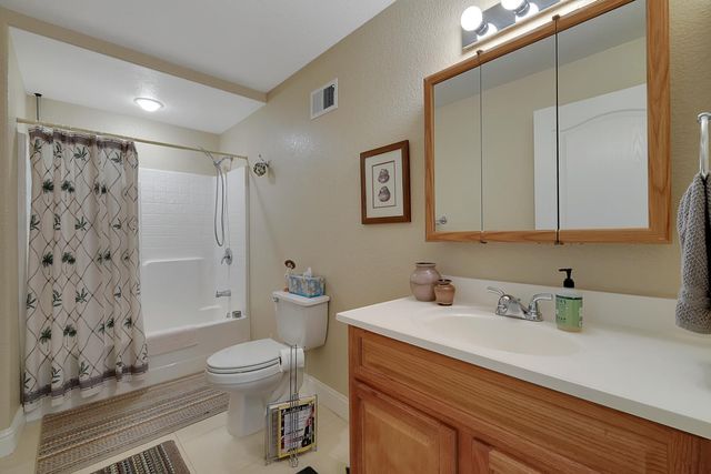 13680 Jessica Way, Browns Valley, CA 95918
