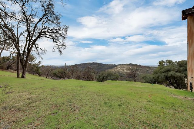 13680 Jessica Way, Browns Valley, CA 95918