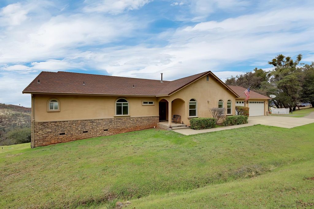 13680 Jessica Way, Browns Valley, CA 95918
