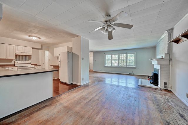 4851 River Road, Hebron, KY 41048