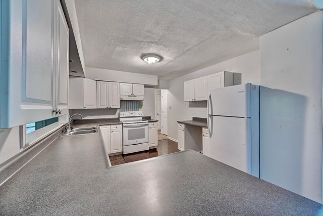 4851 River Road, Hebron, KY 41048