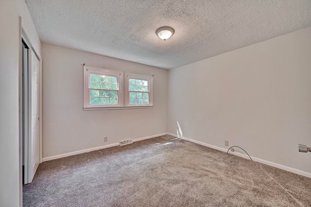 4851 River Road, Hebron, KY 41048