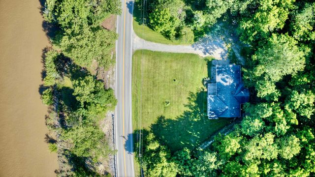 4851 River Road, Hebron, KY 41048