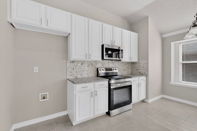 612 Mooney Drive, Saginaw, TX 76179