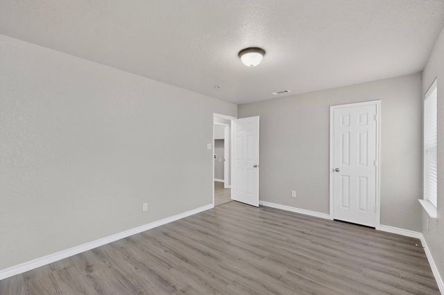 612 Mooney Drive, Saginaw, TX 76179