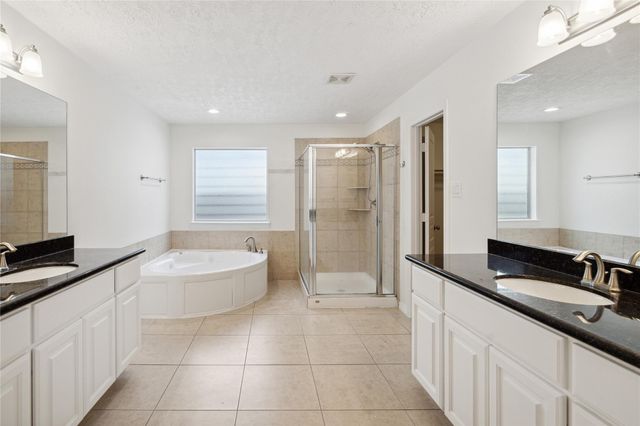 1613 W 15th Street, Houston, TX 77008