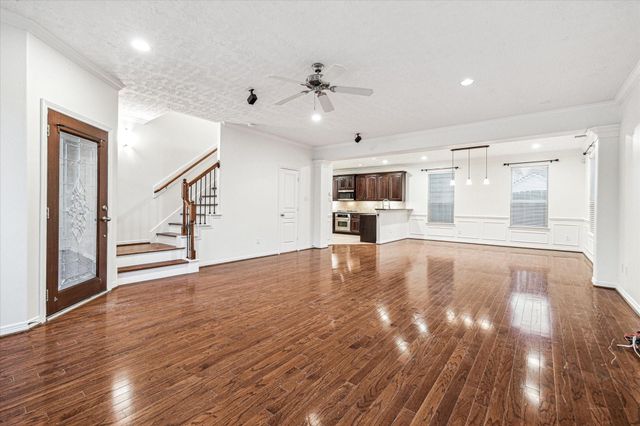 1613 W 15th Street, Houston, TX 77008