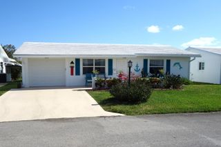 2392 SW 10th Avenue, Boynton Beach, FL 33426