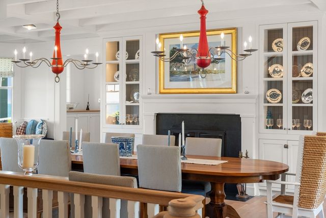 150 East Chop Dr, Oak Bluffs, MA 02557