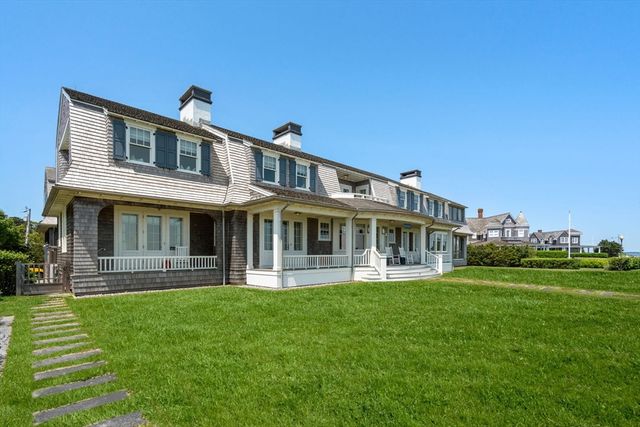 150 East Chop Dr, Oak Bluffs, MA 02557