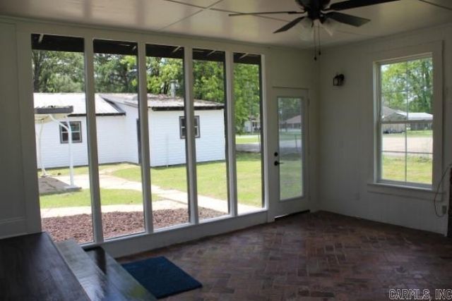410 Barnes Street, Lonoke, AR 72086