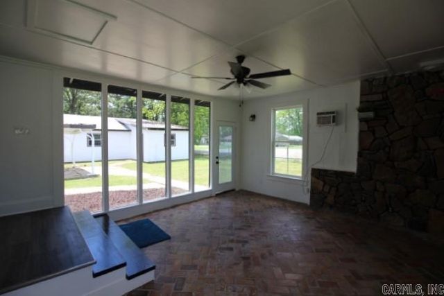 410 Barnes Street, Lonoke, AR 72086