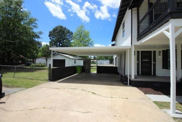 410 Barnes Street, Lonoke, AR 72086