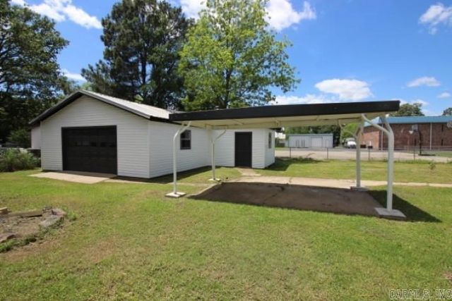 410 Barnes Street, Lonoke, AR 72086