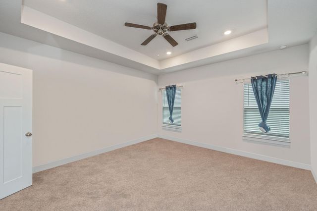 1126 Valor Walk Walk, Crestview, FL 32539